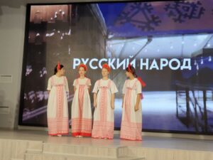 Подробнее о статье Школьный этап конкурса «Самый дружный Интеркласс» в Лабытнанги
